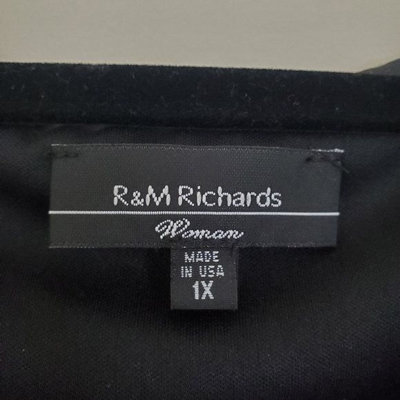 R&M Richards 5979W Plus Pinch Social Top NWT - Picture 11 of 15